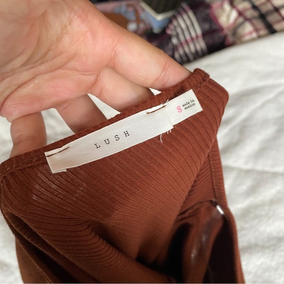 Cutout one sleeve body suit - Picture 5 of 5